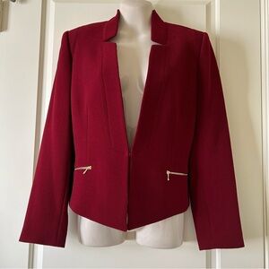 TAHARI Burgundy Jacket With Gold Zippers and Star-Shape Collar, Size 6  New